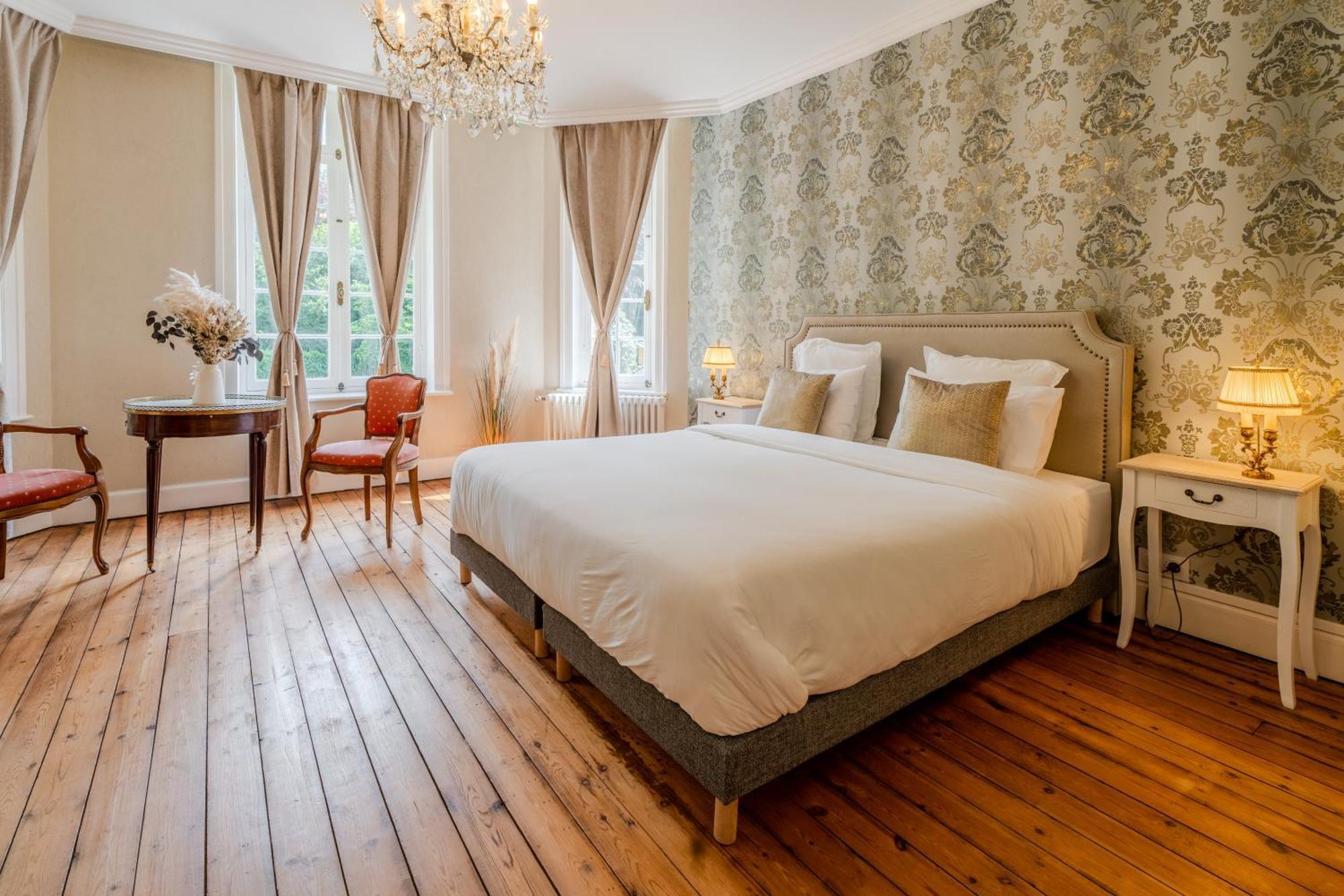 Le Manoir De La Belle Epoque Bed and Breakfast Béthencourt-sur-Mer Exteriör bild